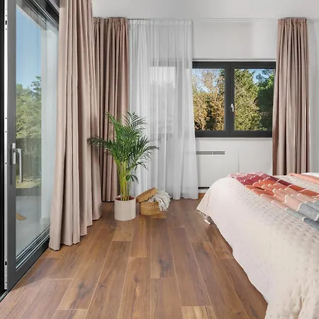 Villa Luxor Zambratija (Istria)