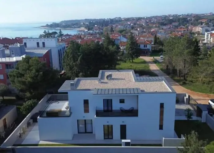 Luxor * Zambratija (Istria)